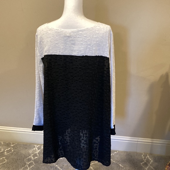 By JJ TUNIC. - Picture 4 of 6